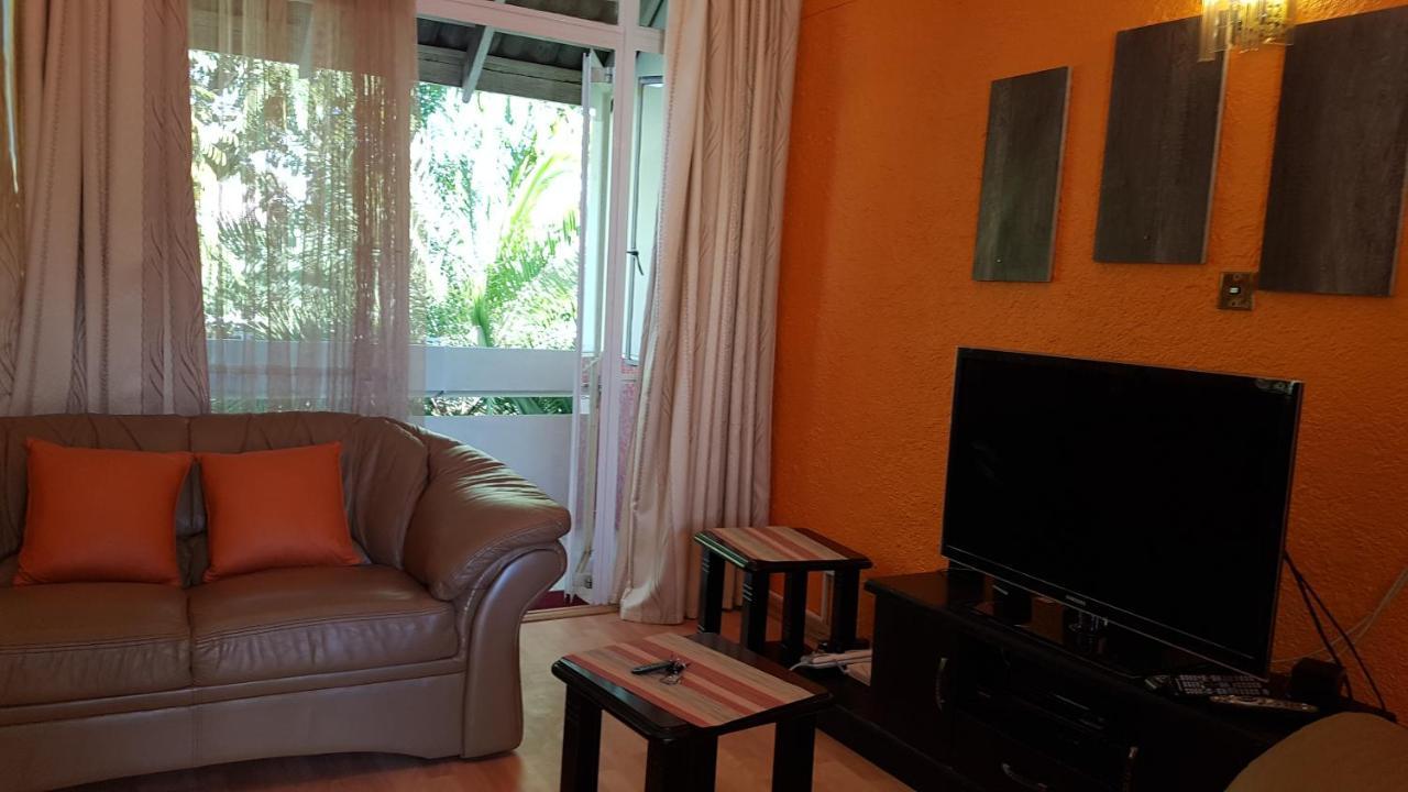 Lolo'S 1Bed Apt-Best Location-2Balconies Harare Exteriér fotografie