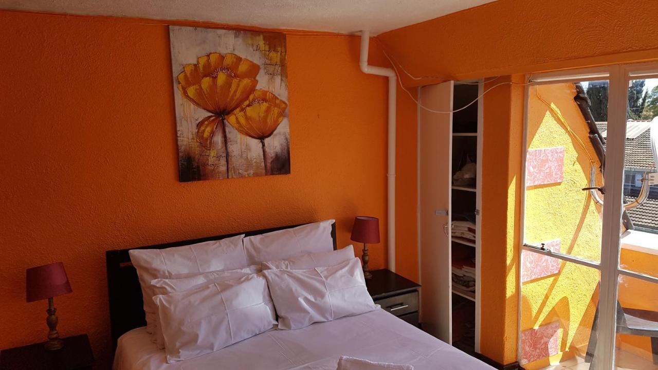 Lolo'S 1Bed Apt-Best Location-2Balconies Harare Exteriér fotografie
