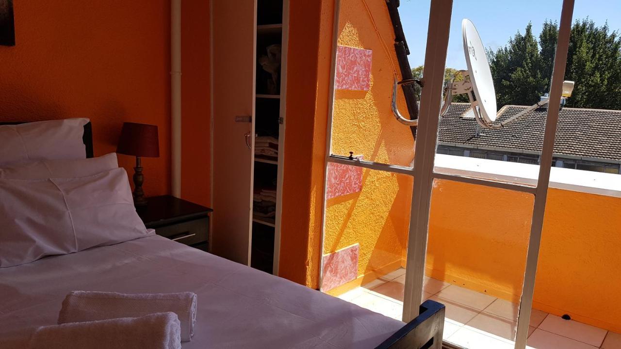 Lolo'S 1Bed Apt-Best Location-2Balconies Harare Exteriér fotografie