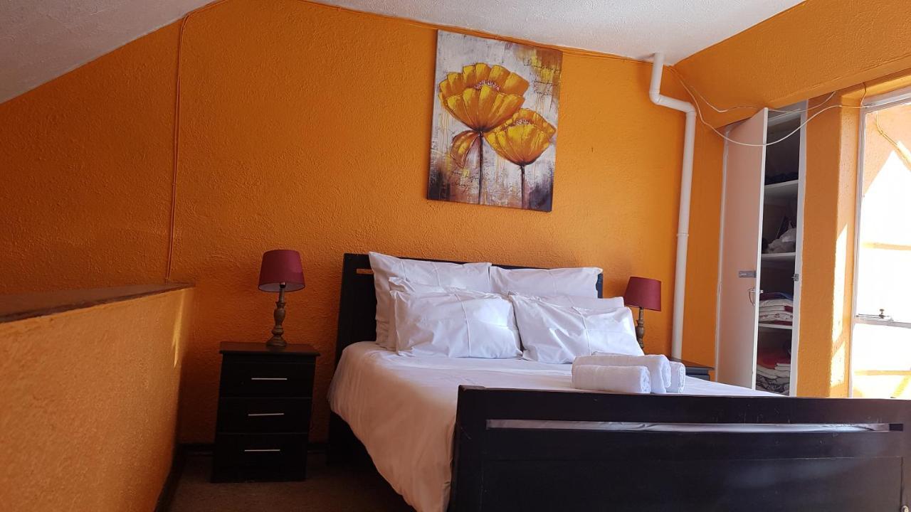 Lolo'S 1Bed Apt-Best Location-2Balconies Harare Exteriér fotografie